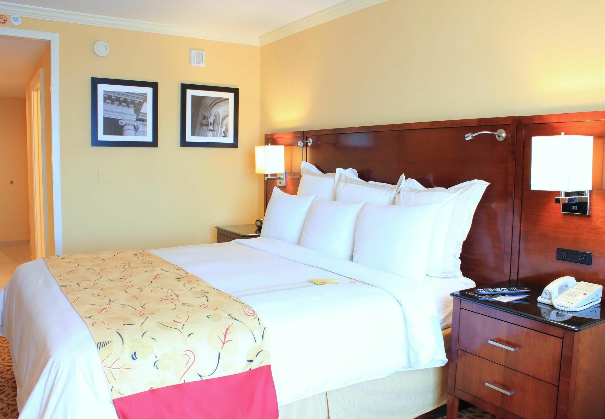 St. Petersburg Marriott Clearwater Hotel Kültér fotó